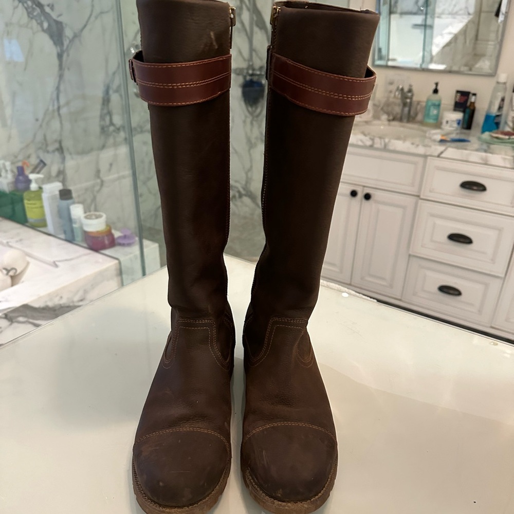 Ariat tall woman’s Wexford waterproof boots